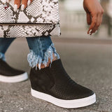 Side zip casual boots