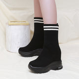 Shallow mid-barrel Martin boots